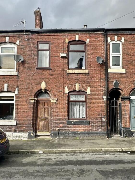 9 Russell Street, Ashton-Under-Lyne OL6 9PX