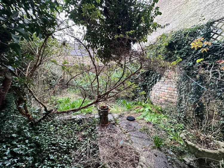 2 Well Road, Camden, London NW3 1LJ