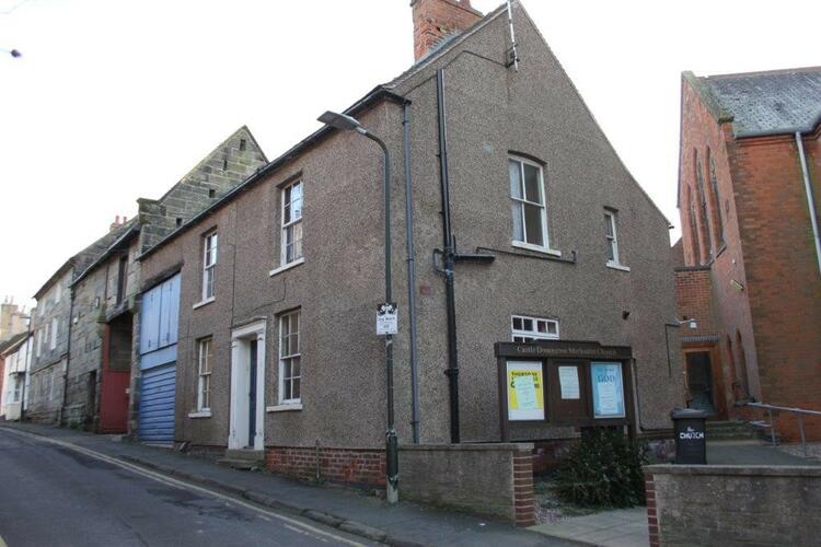 Former Castle Donington Methodist Church and 2 Apriary Gate, Market Street, Castle Donington, Derby DE74 2JA