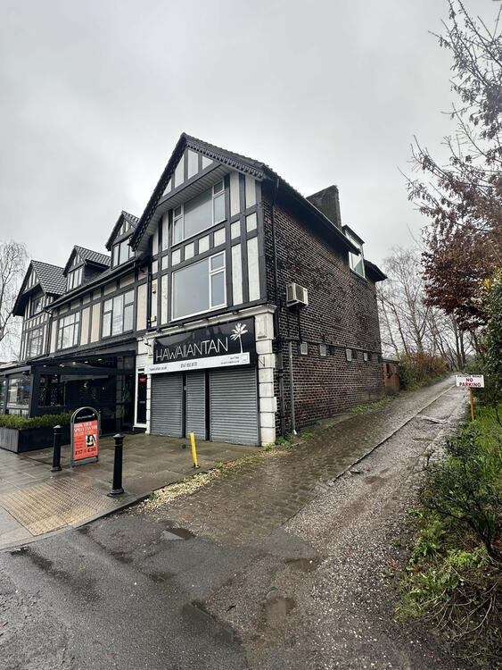250 Bury New Road, Whitefield, Manchester M45 8QN