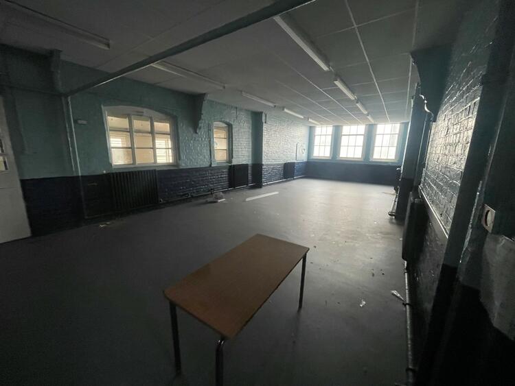 Netherend Neighbourhood Centre, Mogul Lane, Halesowen, West Midlands B63 2QQ