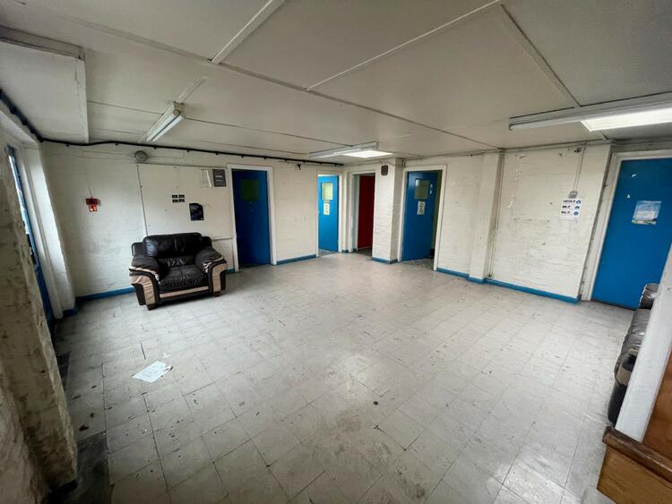 Netherend Neighbourhood Centre, Mogul Lane, Halesowen, West Midlands B63 2QQ