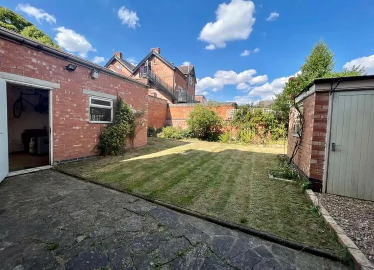 33 Westleigh Road, Leicester, Leicestershire LE3 0HH