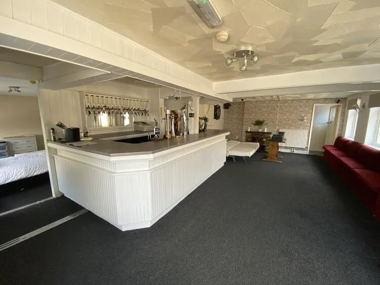 Crown Inn, 1 Crown Street, Stowmarket IP14 1HX