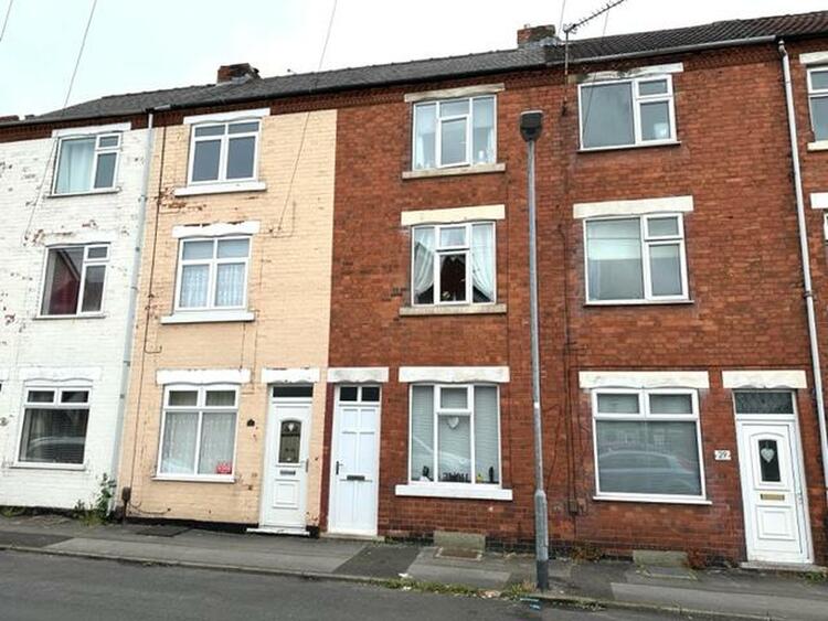 27 Silk Street, Sutton-In-Ashfield, Nottinghamshire NG17 5AA