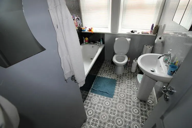 Flat 2, 16 Wellington Road, Prenton CH43 2JE