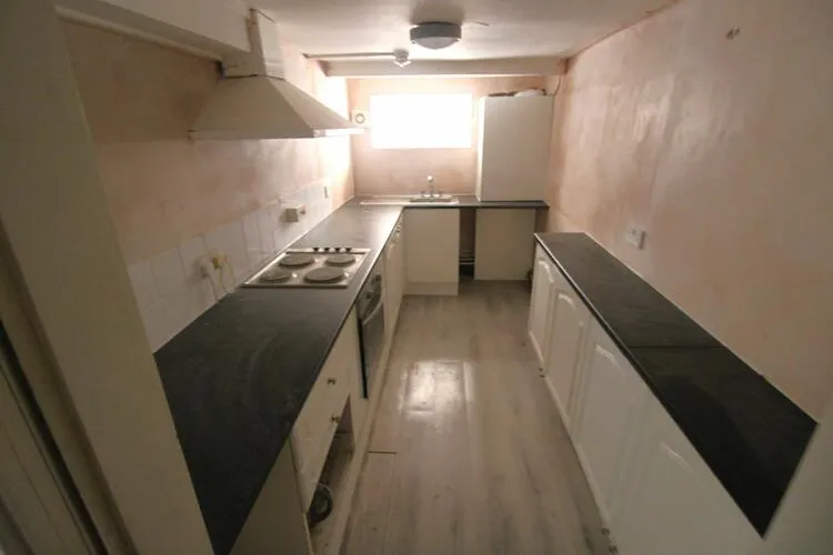 Flat 5, 16 Wellington Road, Prenton, Merseyside CH43 2JE