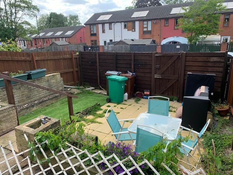 19 Stoneycroft Road, Nottingham NG6 0NA