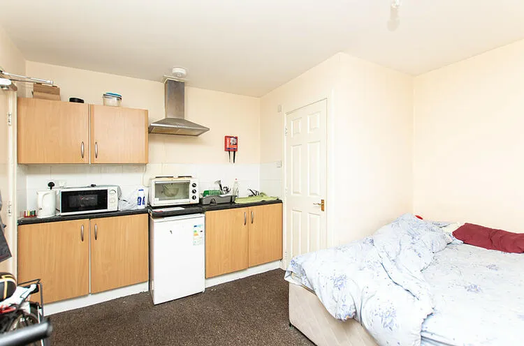 39 Folly Lane, Warrington WA5 0ND