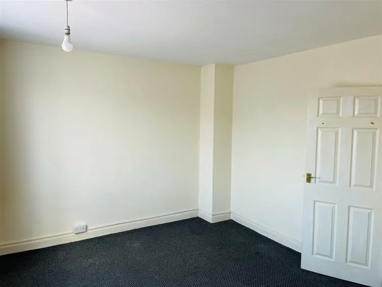 77 Selworthy Road, Coventry, Coventry, West Midlands CV6 4JF