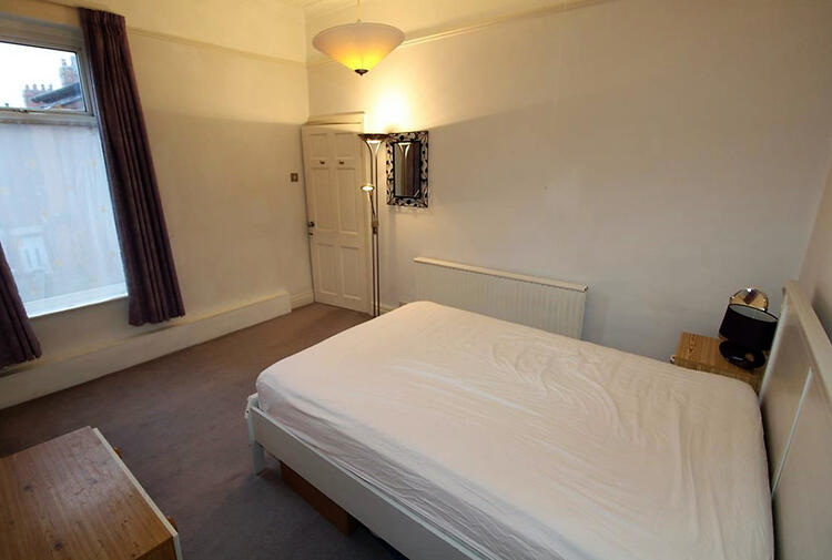 182 Tulketh Brow, Ashton-On-Ribble, Preston PR2 2JJ
