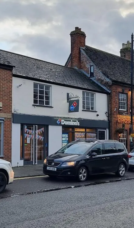 135 High Street, Royal Wootton Bassett, Swindon SN4 7BH