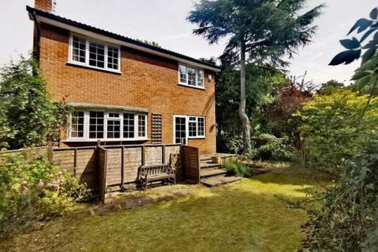 3 Whitaker Gardens, Derby, Derbyshire DE23 6AW