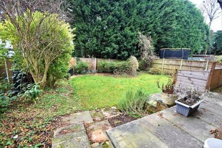 3 Whitaker Gardens, Derby, Derbyshire DE23 6AW