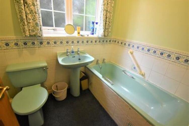 3 Whitaker Gardens, Derby, Derbyshire DE23 6AW
