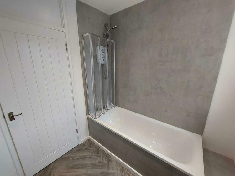 102 High Street, Erdington, Birmingham B23 6RS