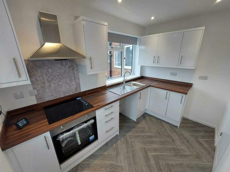 102 High Street, Erdington, Birmingham B23 6RS