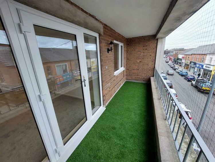 102 High Street, Erdington, Birmingham B23 6RS