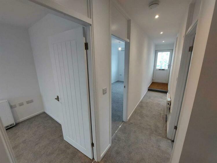 102 High Street, Erdington, Birmingham B23 6RS