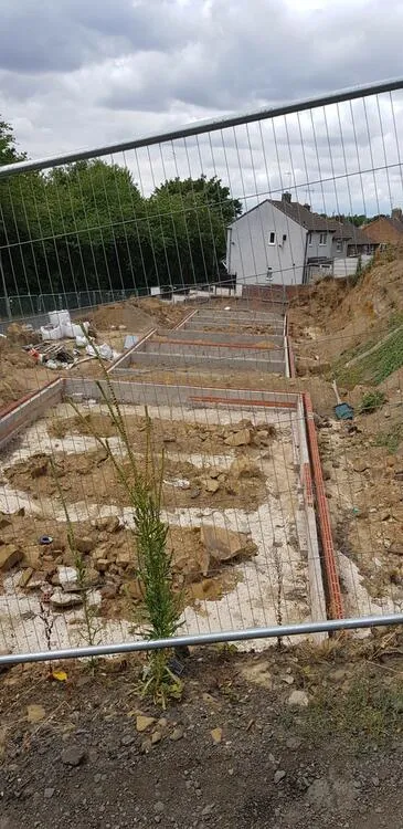 Housing Development between, 11 and 27 Sanders Close, Dudley DY2 8DP