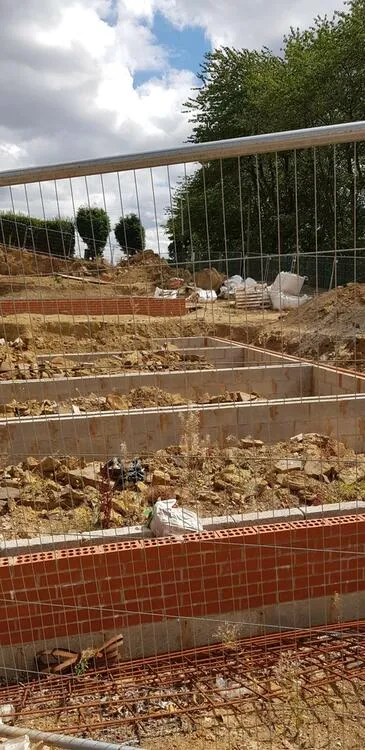 Housing Development between, 11 and 27 Sanders Close, Dudley DY2 8DP