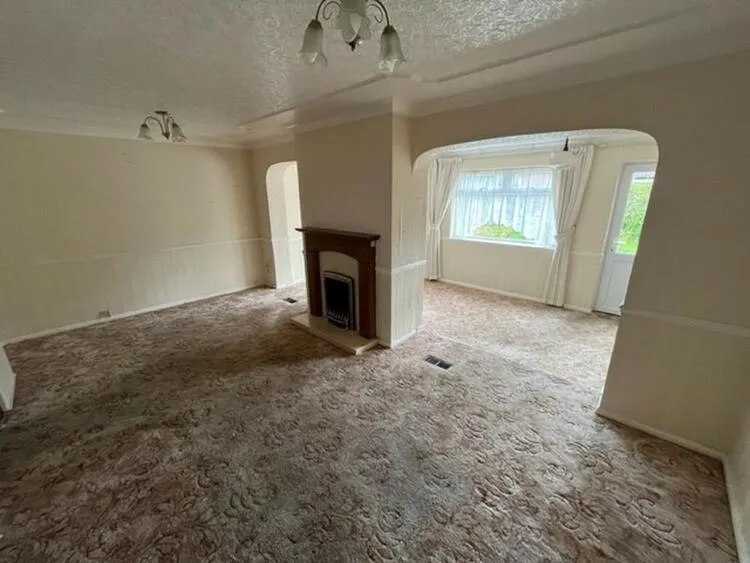 1 Cherry Tree Road, Kingswinford, West Midlands DY6 7DP