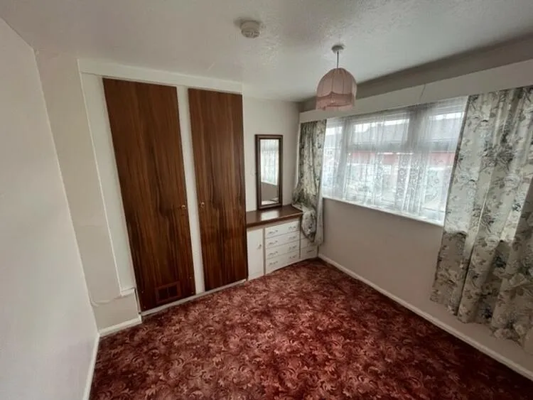 1 Cherry Tree Road, Kingswinford, West Midlands DY6 7DP
