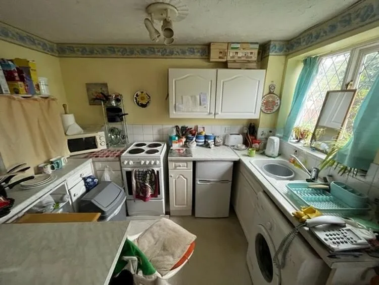 1 Ash Drive, Measham, Derbyshire DE12 7LA