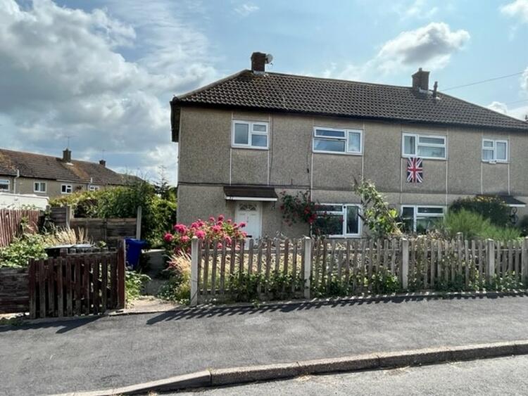 37 Aviation Lane, Burton-On-Trent, Staffordshire DE13 9TL