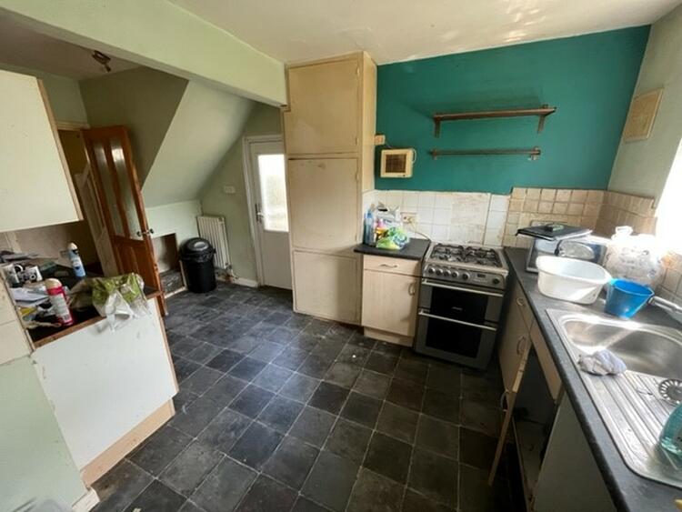 37 Aviation Lane, Burton-On-Trent, Staffordshire DE13 9TL