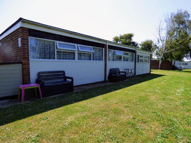 178 Belle Aire Chalet Park, Beach Road, Hemsby, Great Yarmouth NR29 4HZ