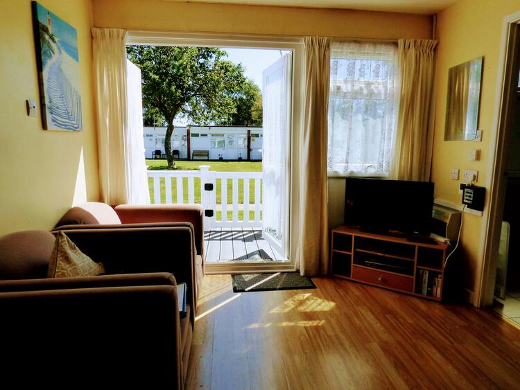 178 Belle Aire Chalet Park, Beach Road, Hemsby, Great Yarmouth NR29 4HZ