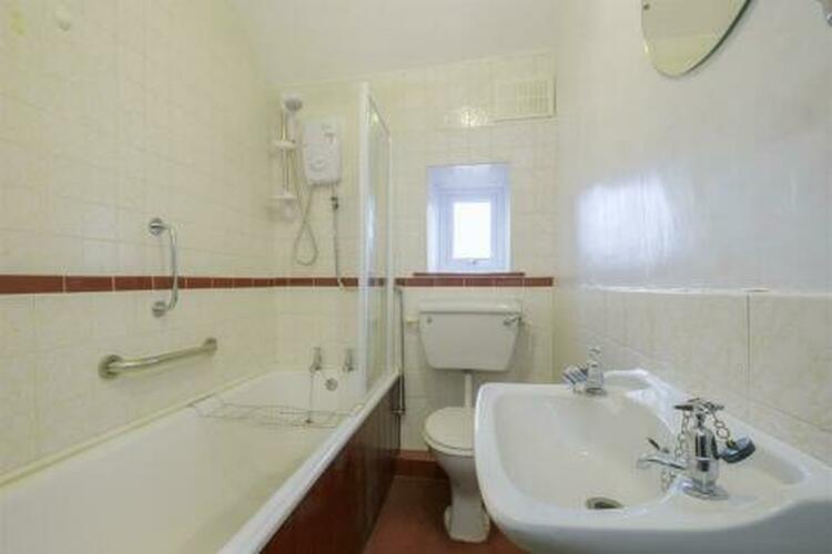 Middle Cottage, Fern Bank, Bradwell, Hope Valley, Derbyshire S33 9HS