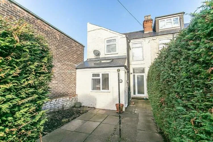 64 Victoria Road, Netherfield, Nottingham, Nottinghamshire NG4 2HG
