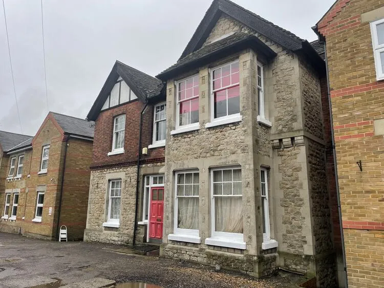 Flat 1, 74 London Road, Maidstone ME16 0DT