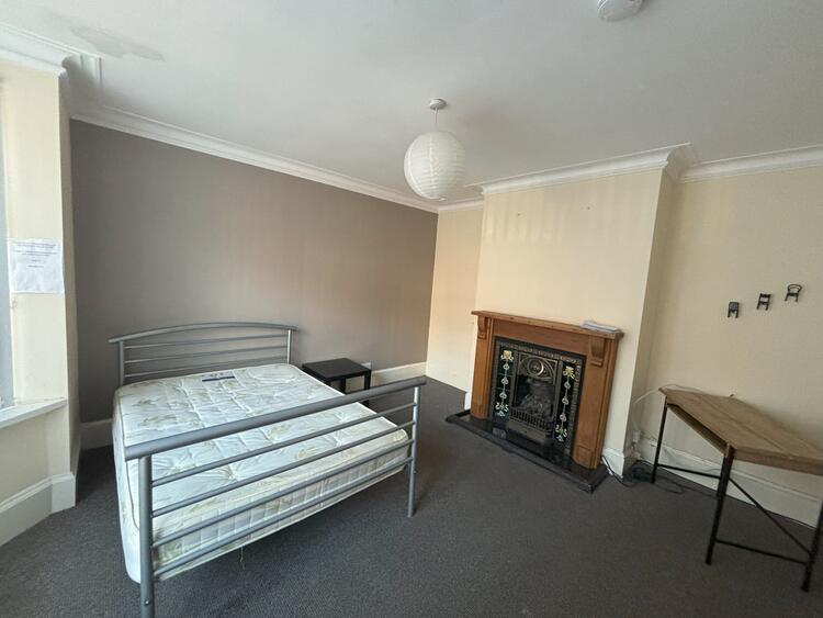 25 Harold Road, Birmingham B16 9DW