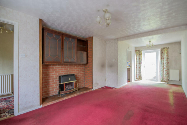 14 Holmesfield Drive, Mickleover, Derby DE3 9JD