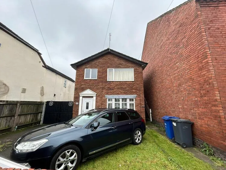 106 Wyggeston Street, Burton-on-Trent, Staffordshire DE13 0SB