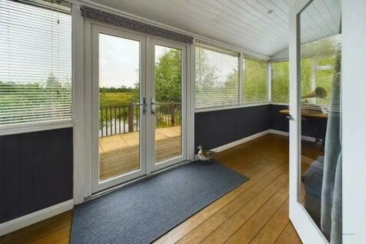 The Willows, Upper Holme, Off Main Street, Zouch, Loughborough, Leicestershire LE12 5EQ