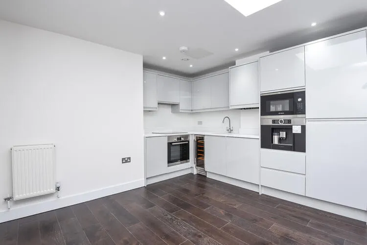 19 Ariana Apartments, 89 Lillie Road, London SW6 1UD