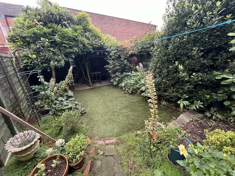23 Charnwood Grove, West Bridgford, Nottingham, Nottinghamshire NG2 7NT