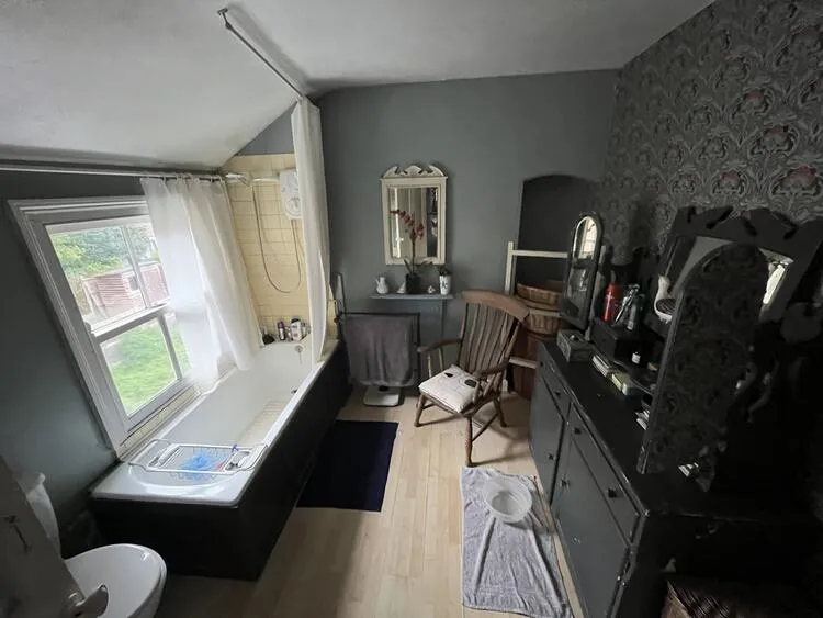 23 Charnwood Grove, West Bridgford, Nottingham, Nottinghamshire NG2 7NT