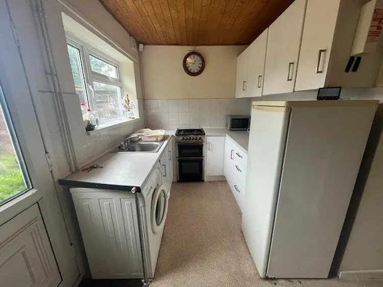 132 Sharpley Road, Loughborough, Leicestershire LE11 4PW