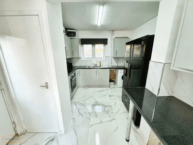 7 Lancaster Place, Dawley, Telford And Wrekin, Telford, Shropshire TF4 2HR