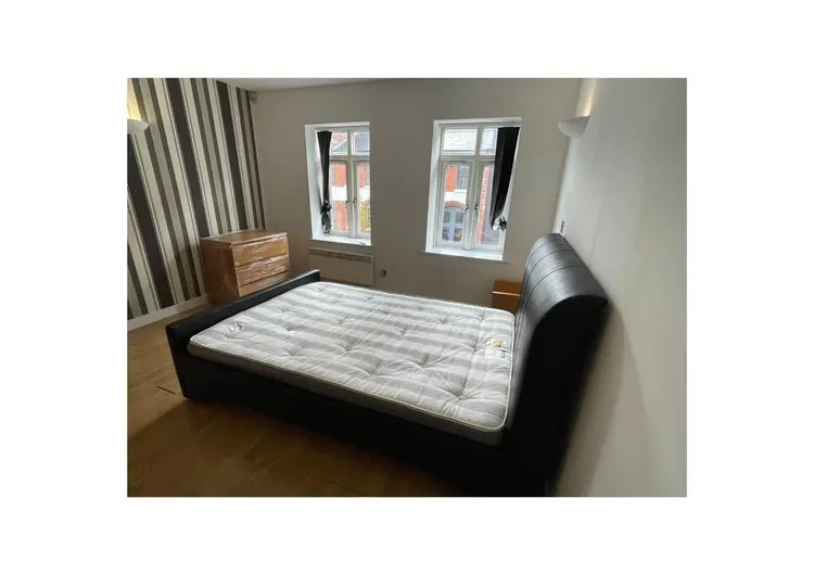 Apartment 7, The Square on the Square, 2 Caroline Street, Birmingham, West Midlands B3 1TR