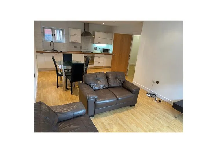 Apartment 7, The Square on the Square, 2 Caroline Street, Birmingham, West Midlands B3 1TR