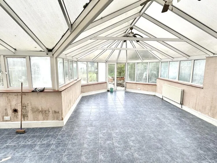 3 Nottingham Road, Somercotes, Alfreton, Derbyshire DE55 4HQ