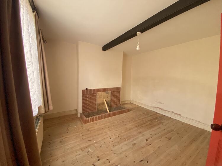 34 High Street, Arnold, Nottingham NG5 7DZ