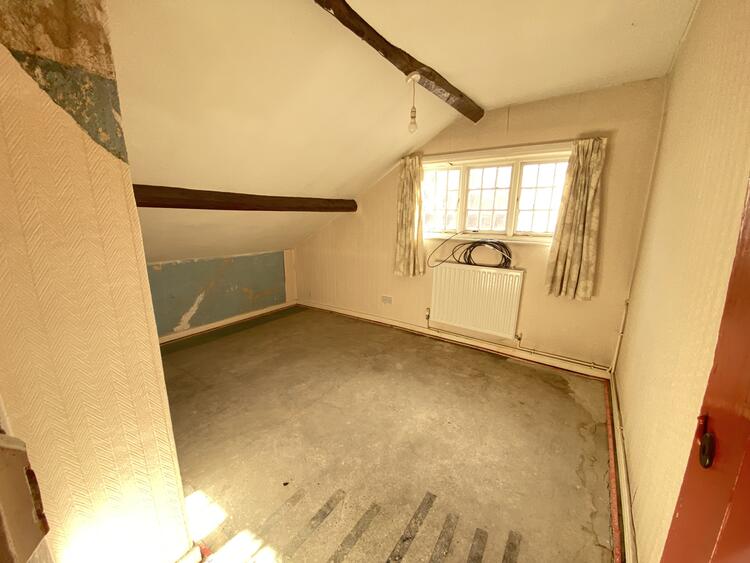 34 High Street, Arnold, Nottingham NG5 7DZ