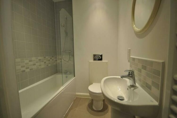 Flat 9, Sandleford House, 1 Rowallan Way, Chellaston, Derby DE73 5XD